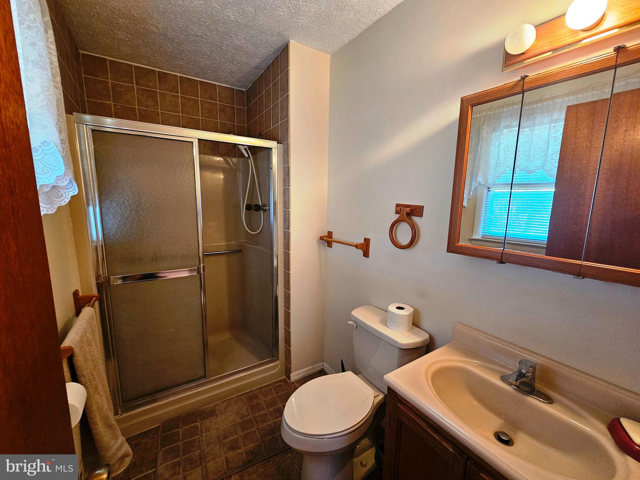 MOUNTAINAIRE VILLAGE - Residential