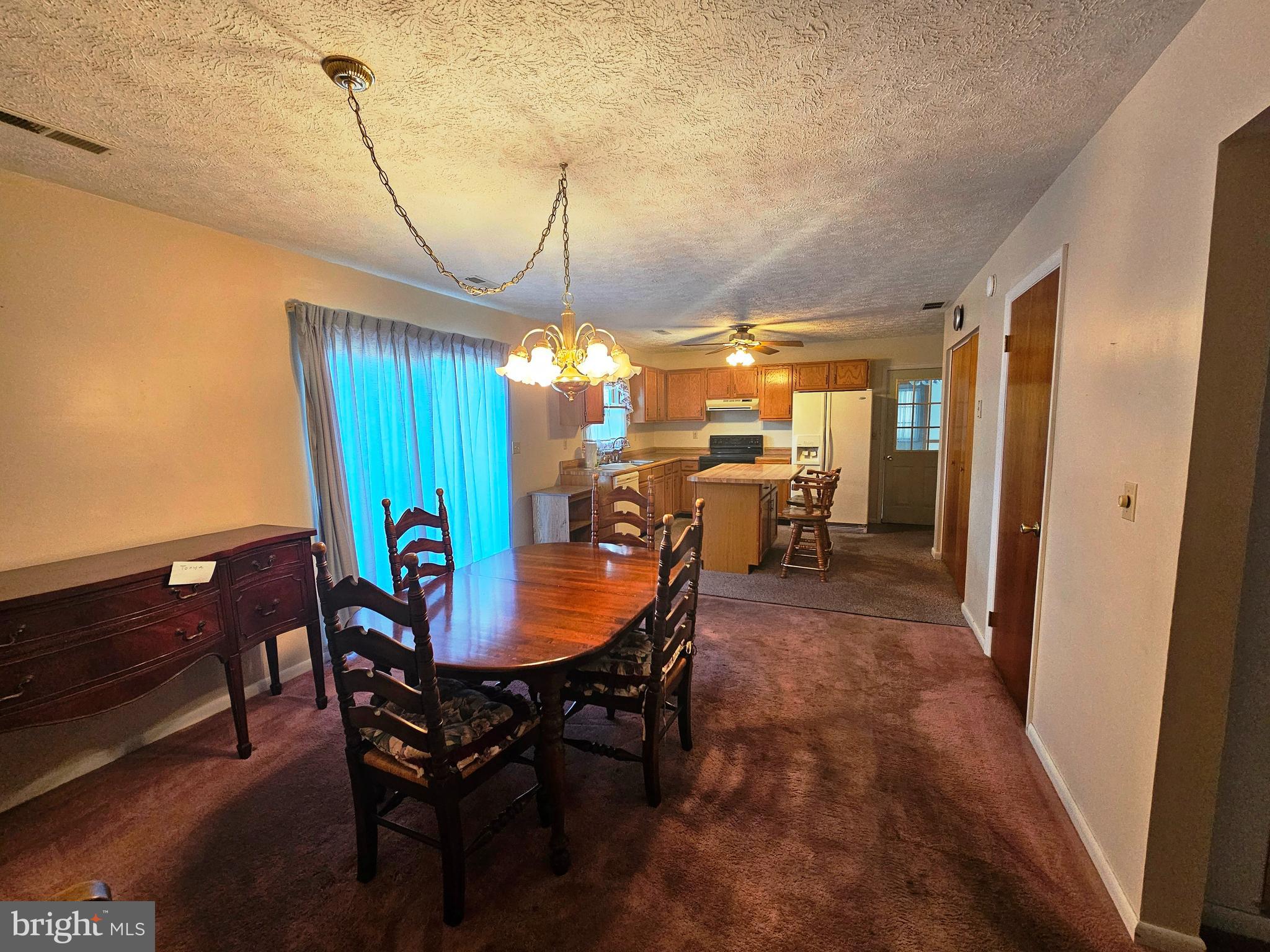 MOUNTAINAIRE VILLAGE - Residential