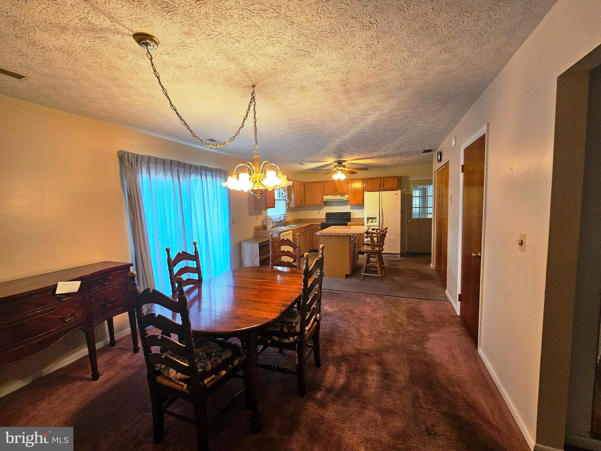 MOUNTAINAIRE VILLAGE - Residential