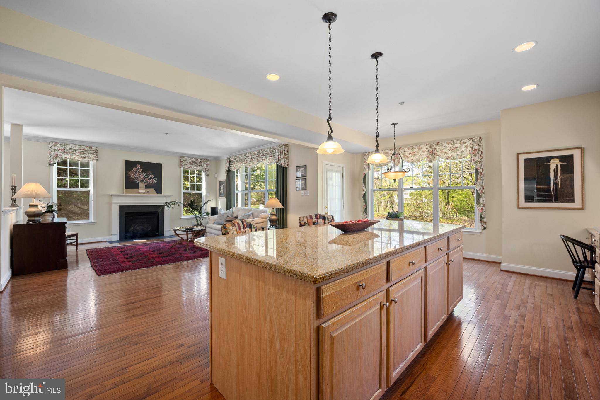 POTTERS POND - Residential