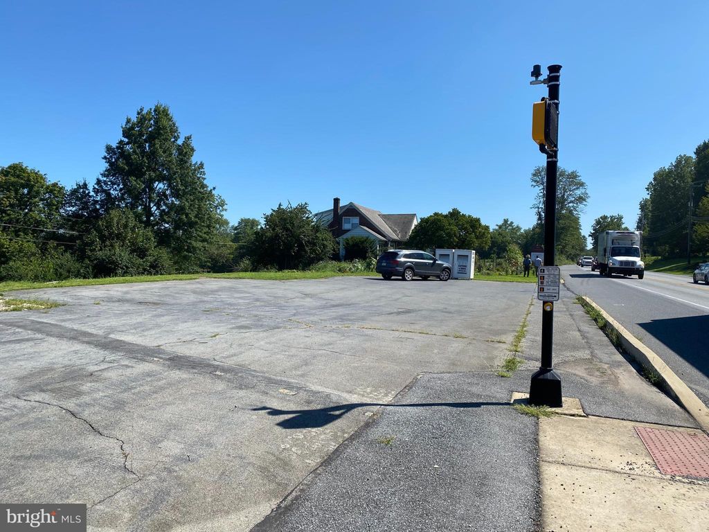 Photo of 1668 N Reading Road, STEVENS, PA 17578 (MLS # PALA2058700)