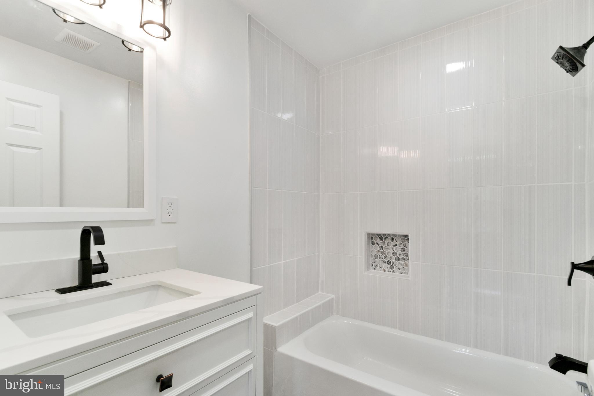 BROOKLYN - Residential