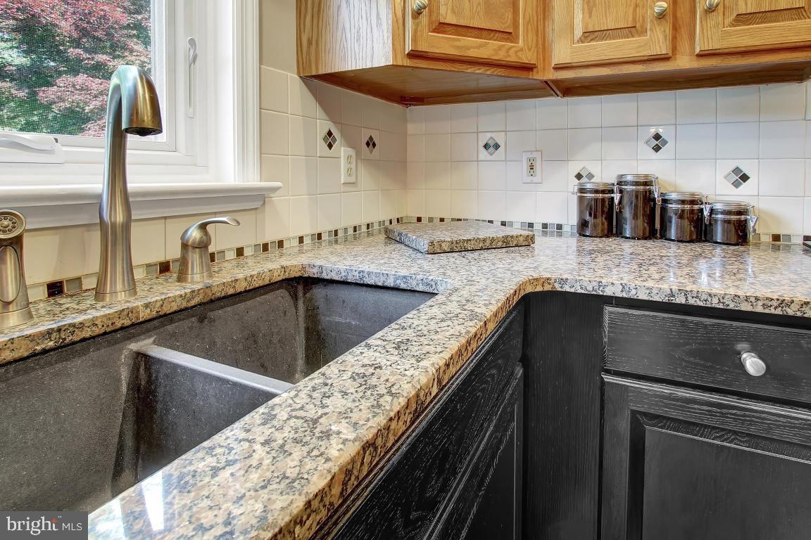 HEMPFIELD GREEN - Residential