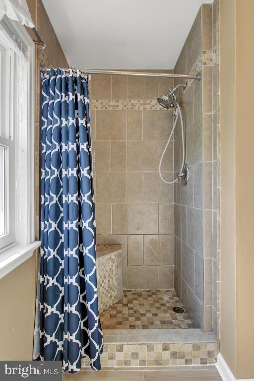 HEMPFIELD GREEN - Residential