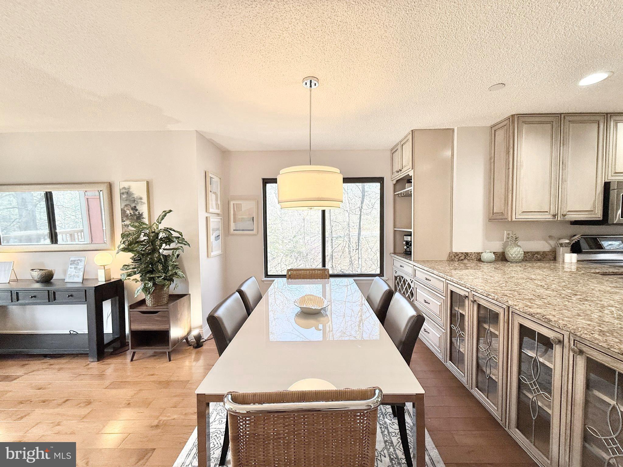 THE WOODS - Residential