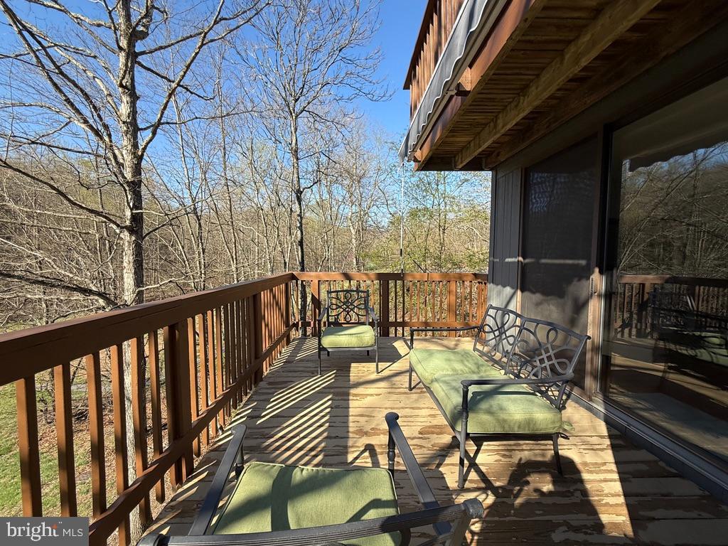 THE WOODS - Residential