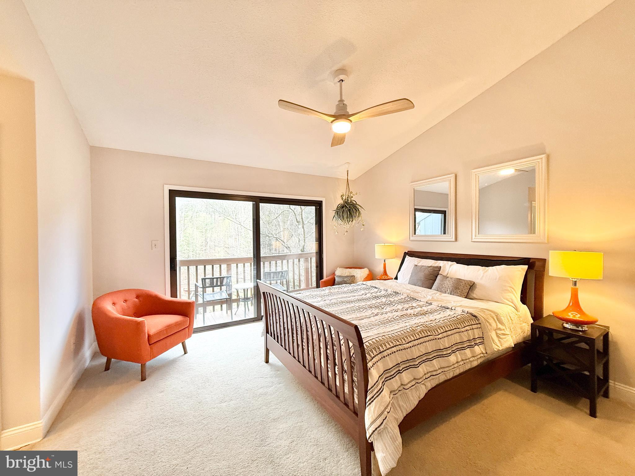 THE WOODS - Residential