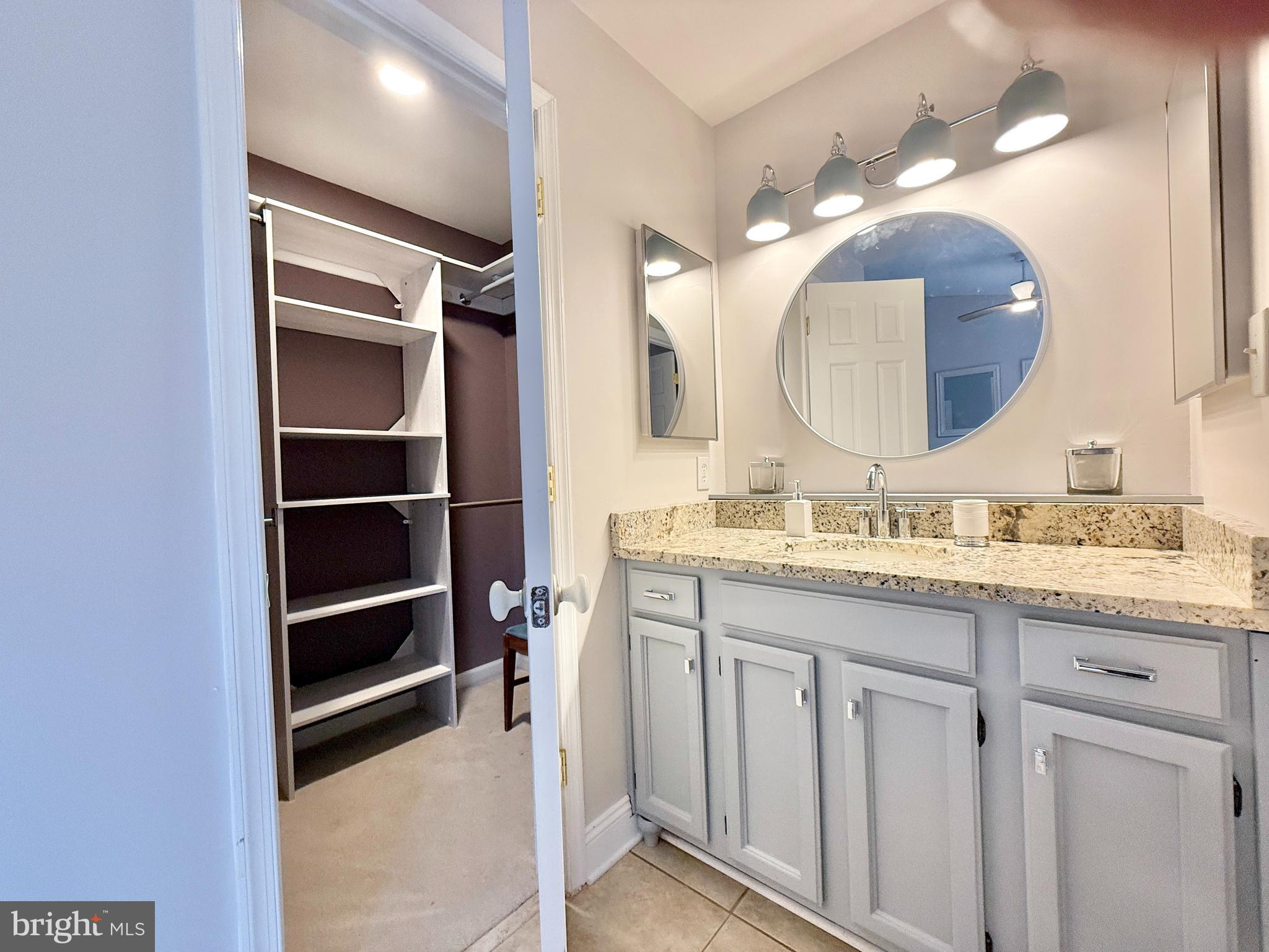 THE WOODS - Residential