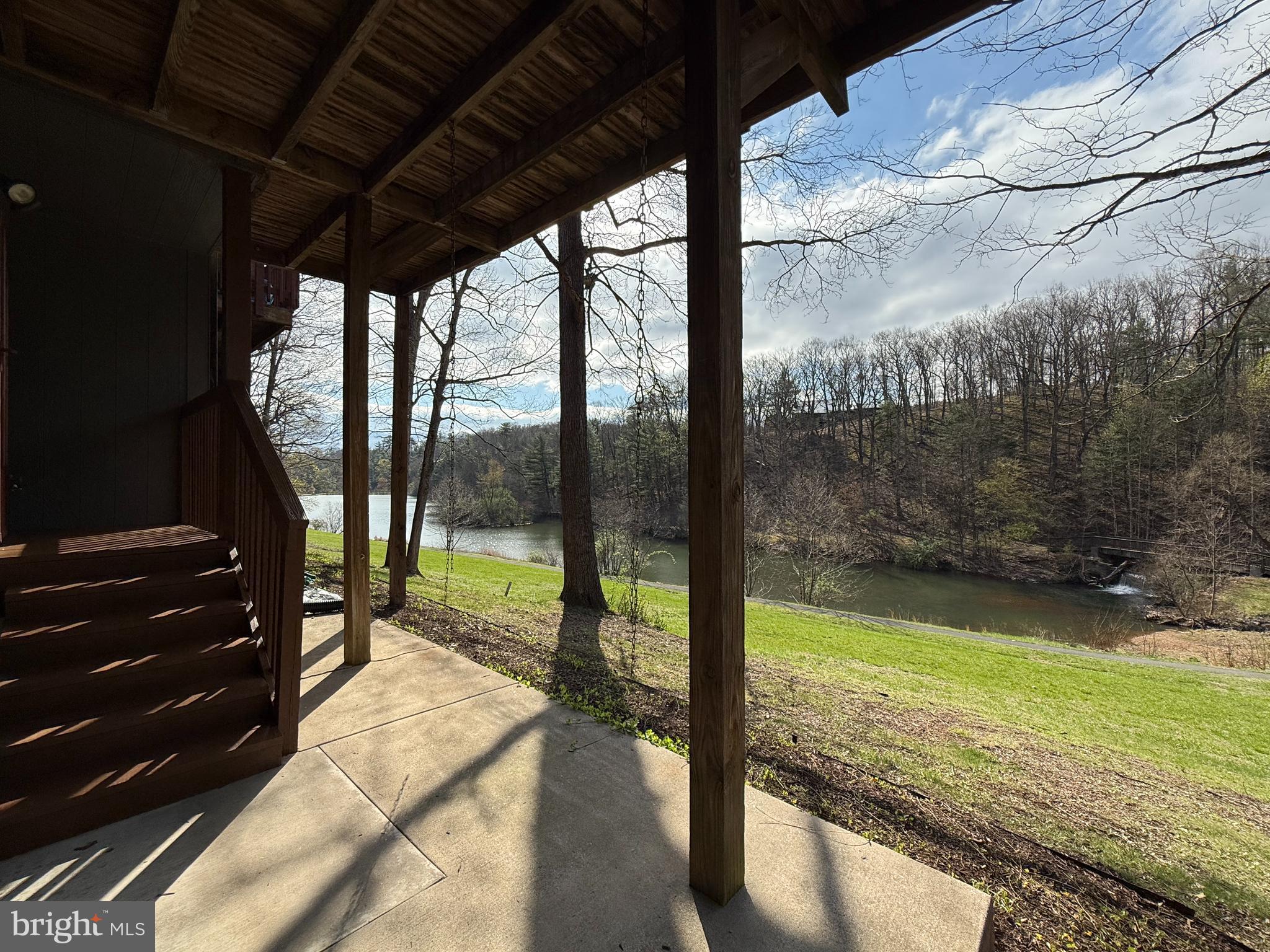 THE WOODS - Residential