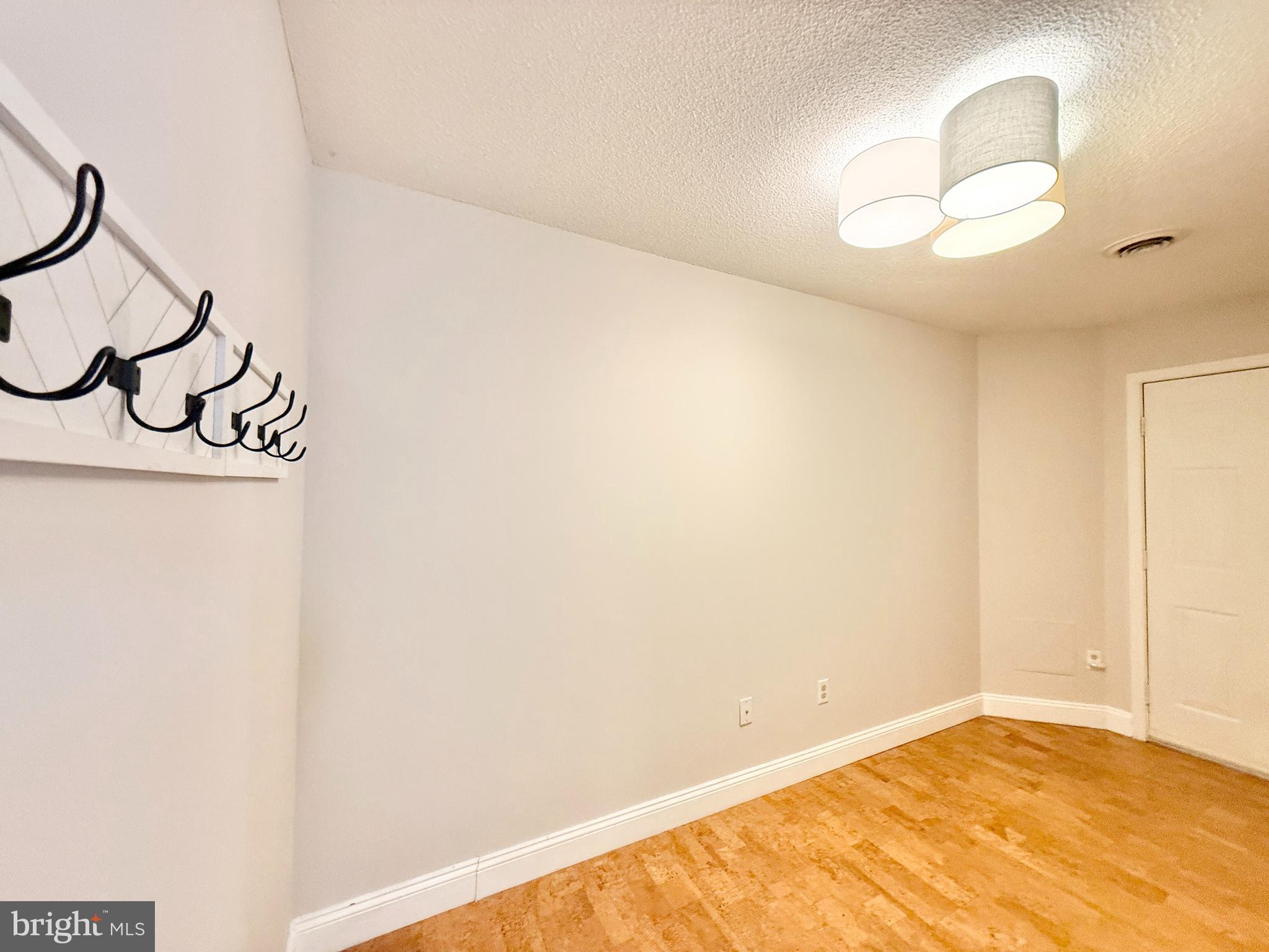 THE WOODS - Residential