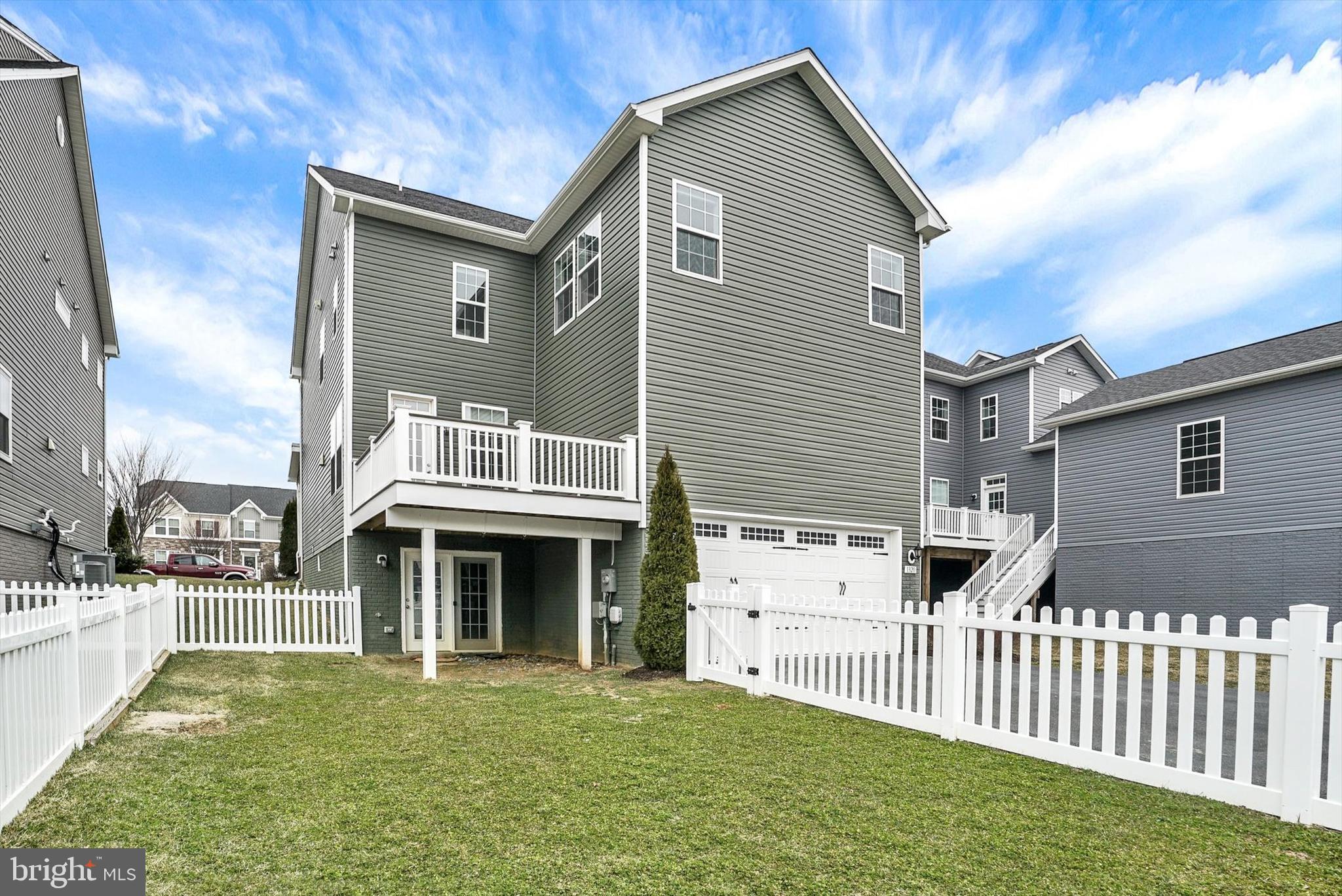 BRUNSWICK CROSSING - Residential