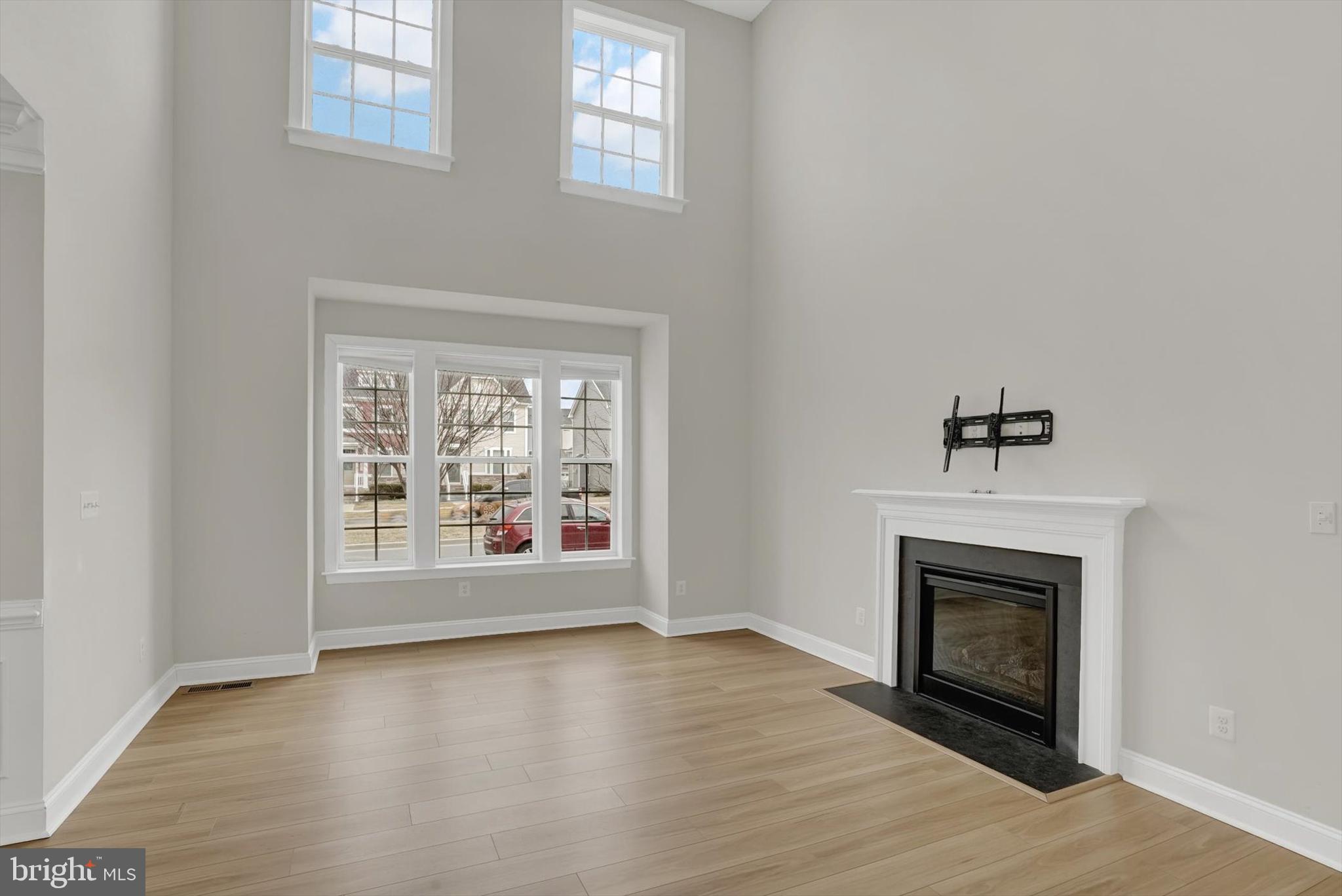 BRUNSWICK CROSSING - Residential