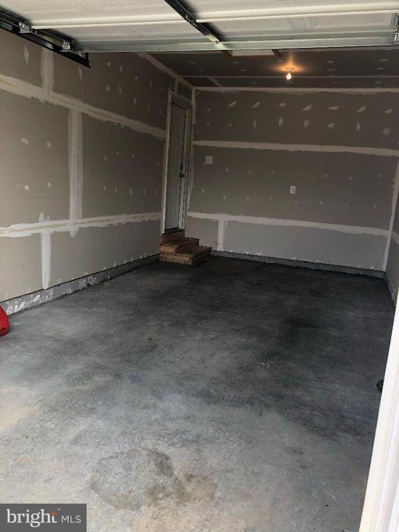 BENTWOOD ESTATES - Residential