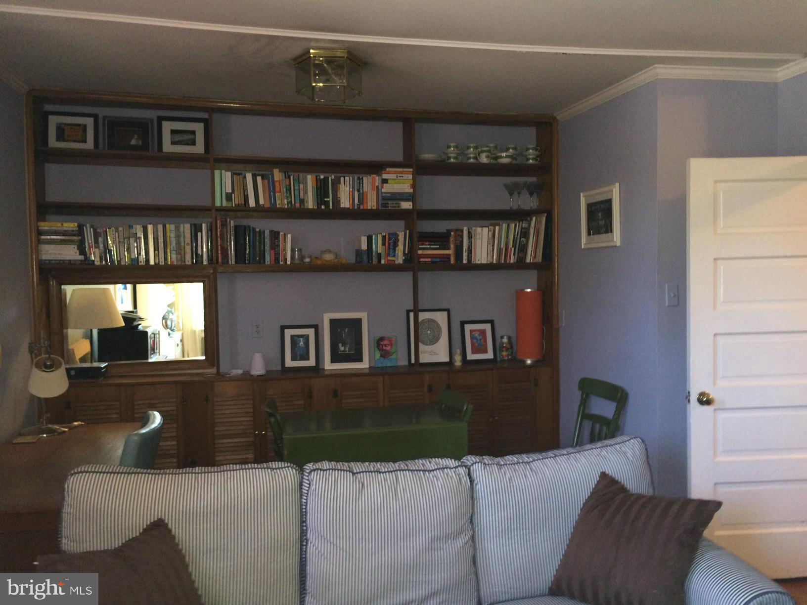 OLD TOWN - Residential Lease