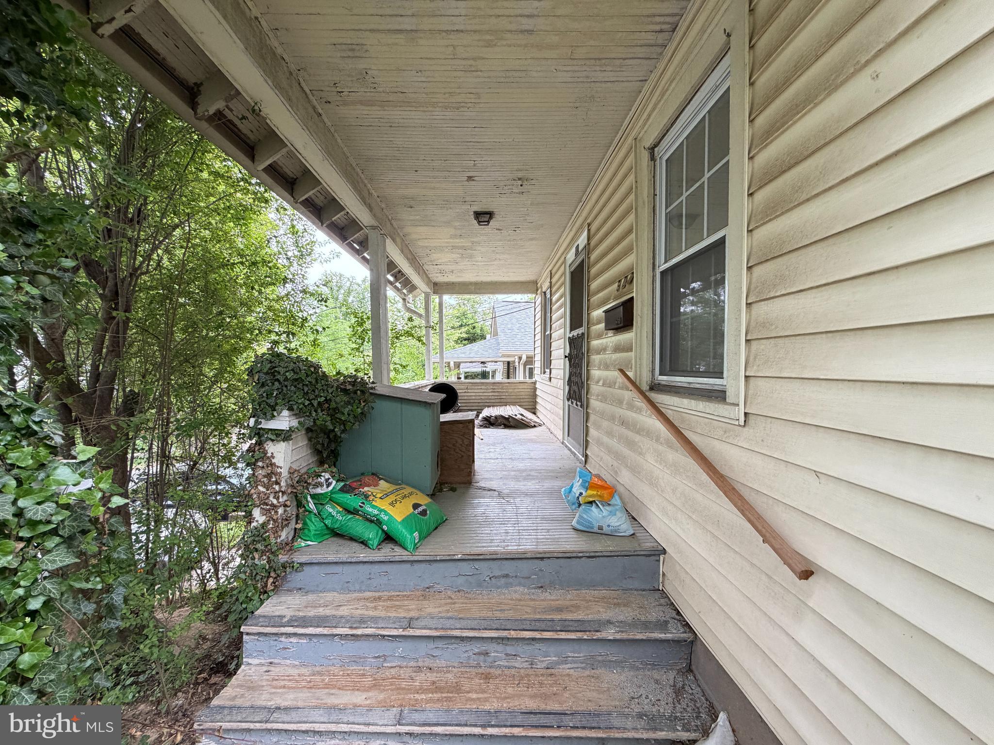 FLOWER AVE PARK - Residential