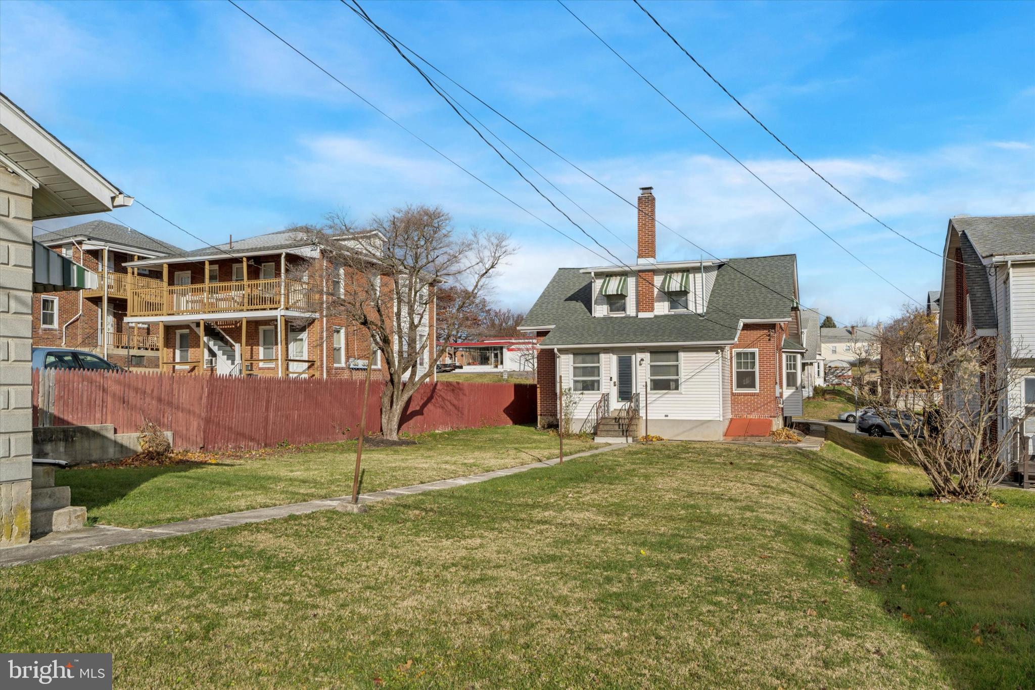 BERKSHIRE HEIGHTS - Residential Lease