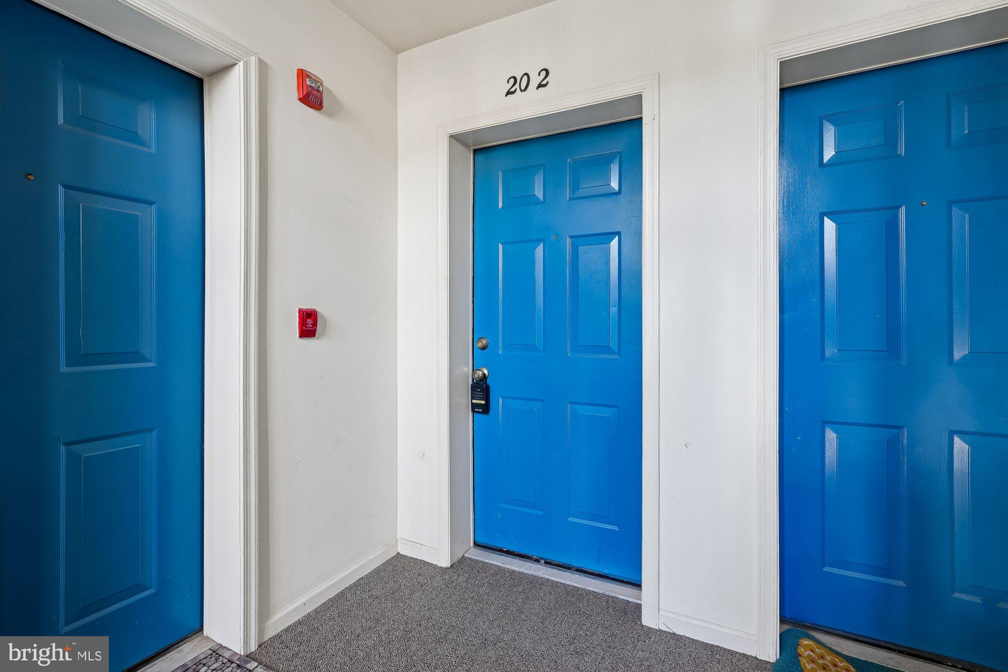 3580 SHERBROOKE CIRCLE 202