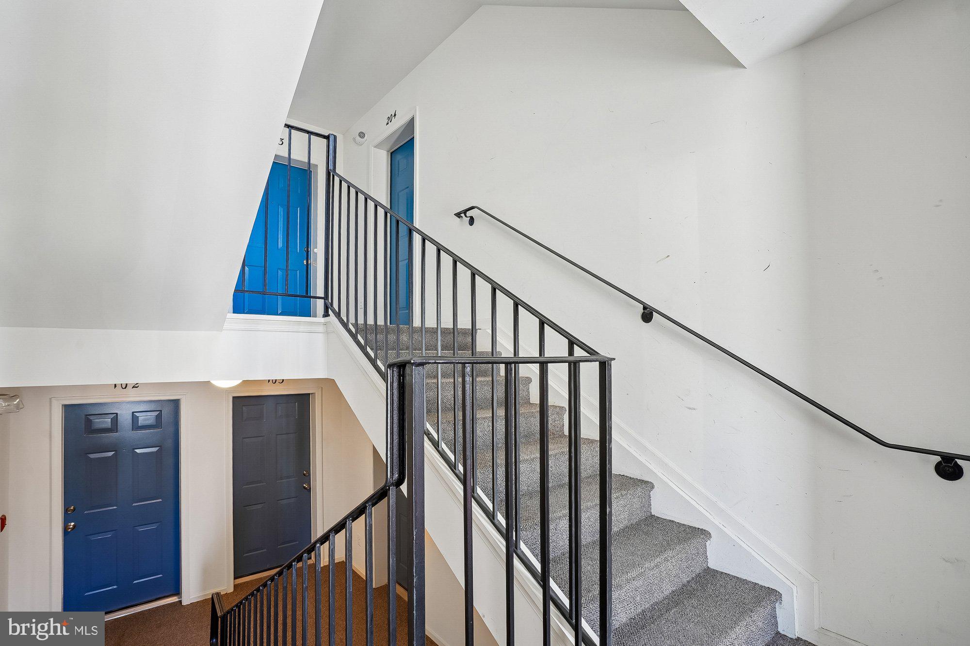 3580 SHERBROOKE CIRCLE 202