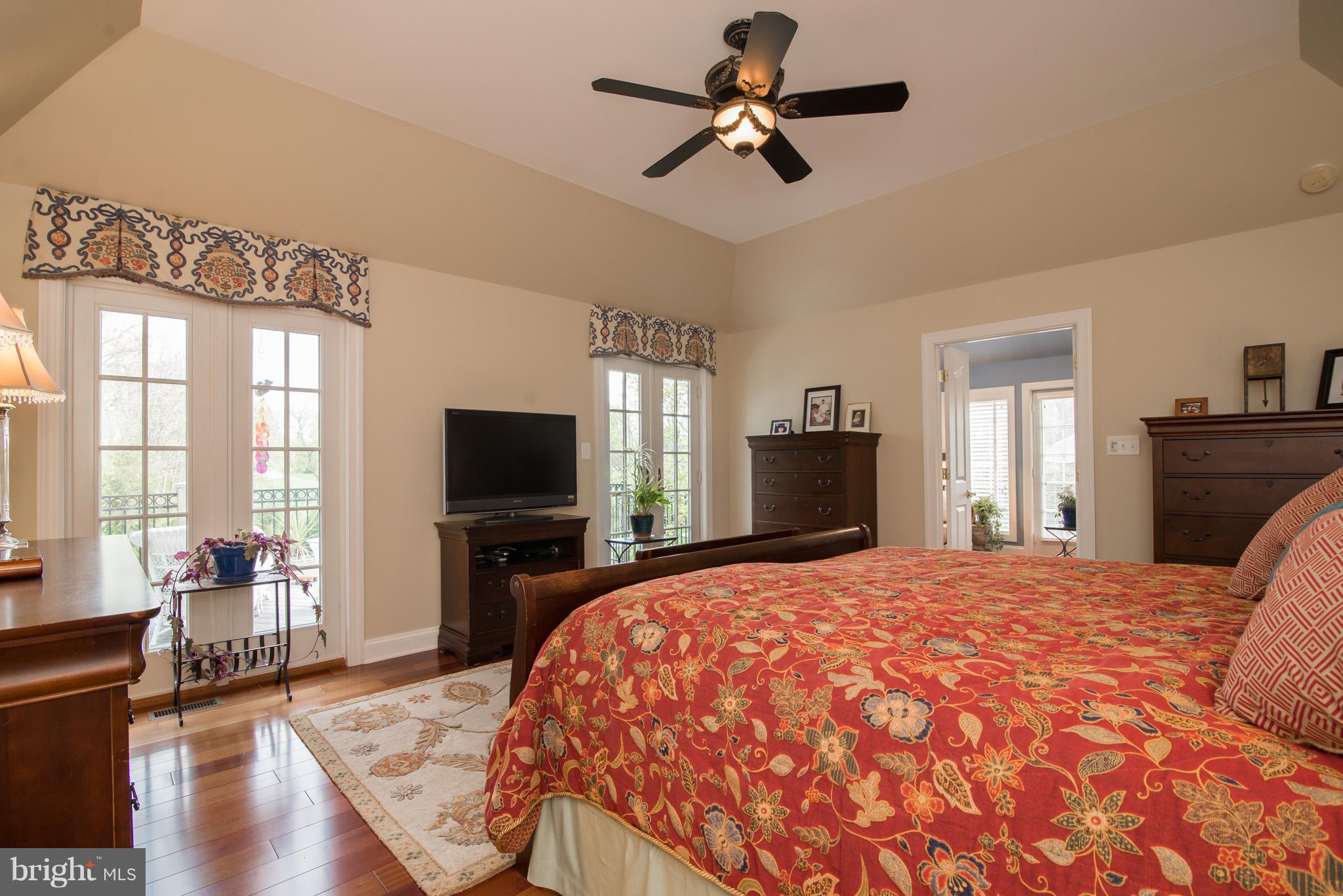 FERNBANK - Residential