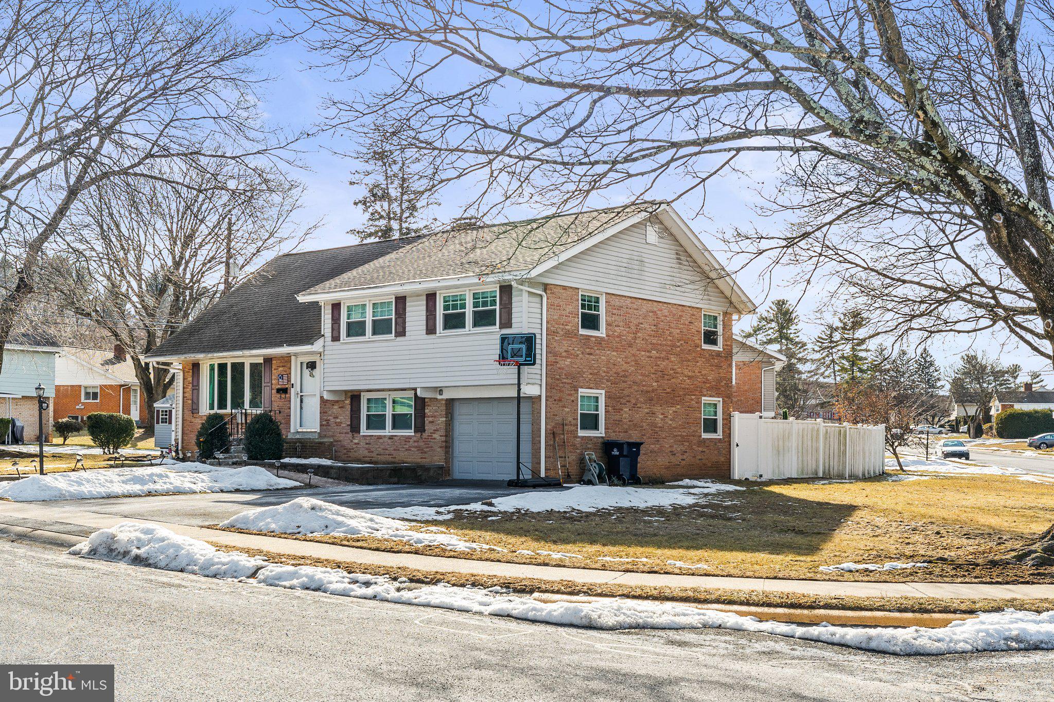 510 LENORE PLACE