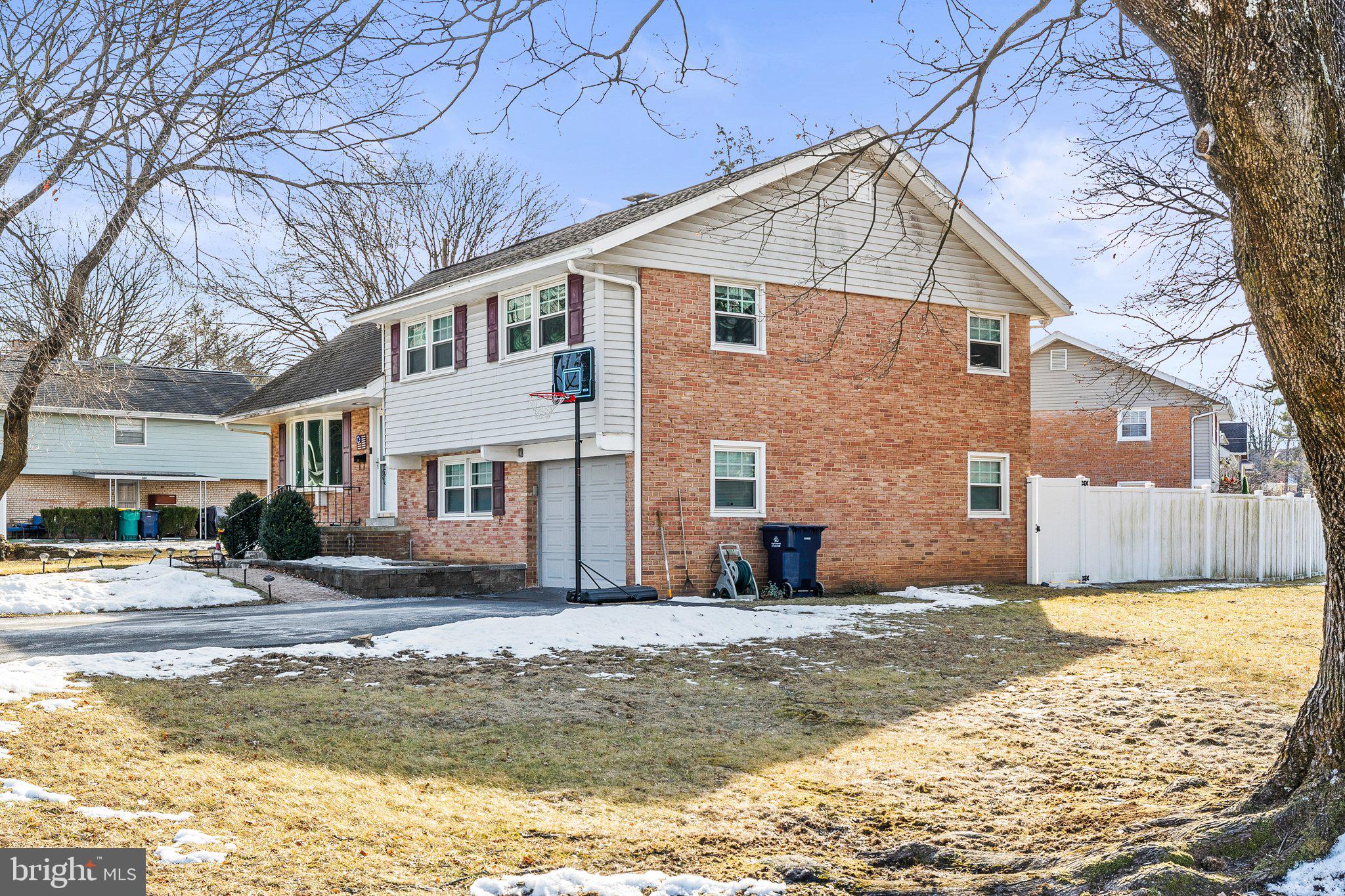510 LENORE PLACE