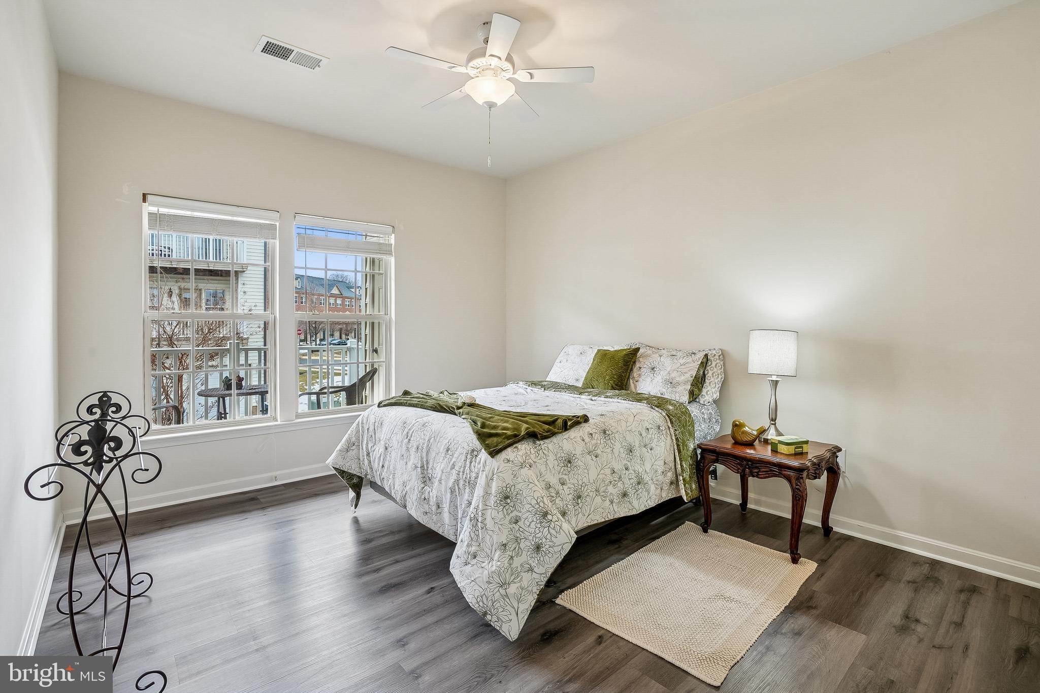 MADISON CRESCENT CONDOMINIUM - Residential