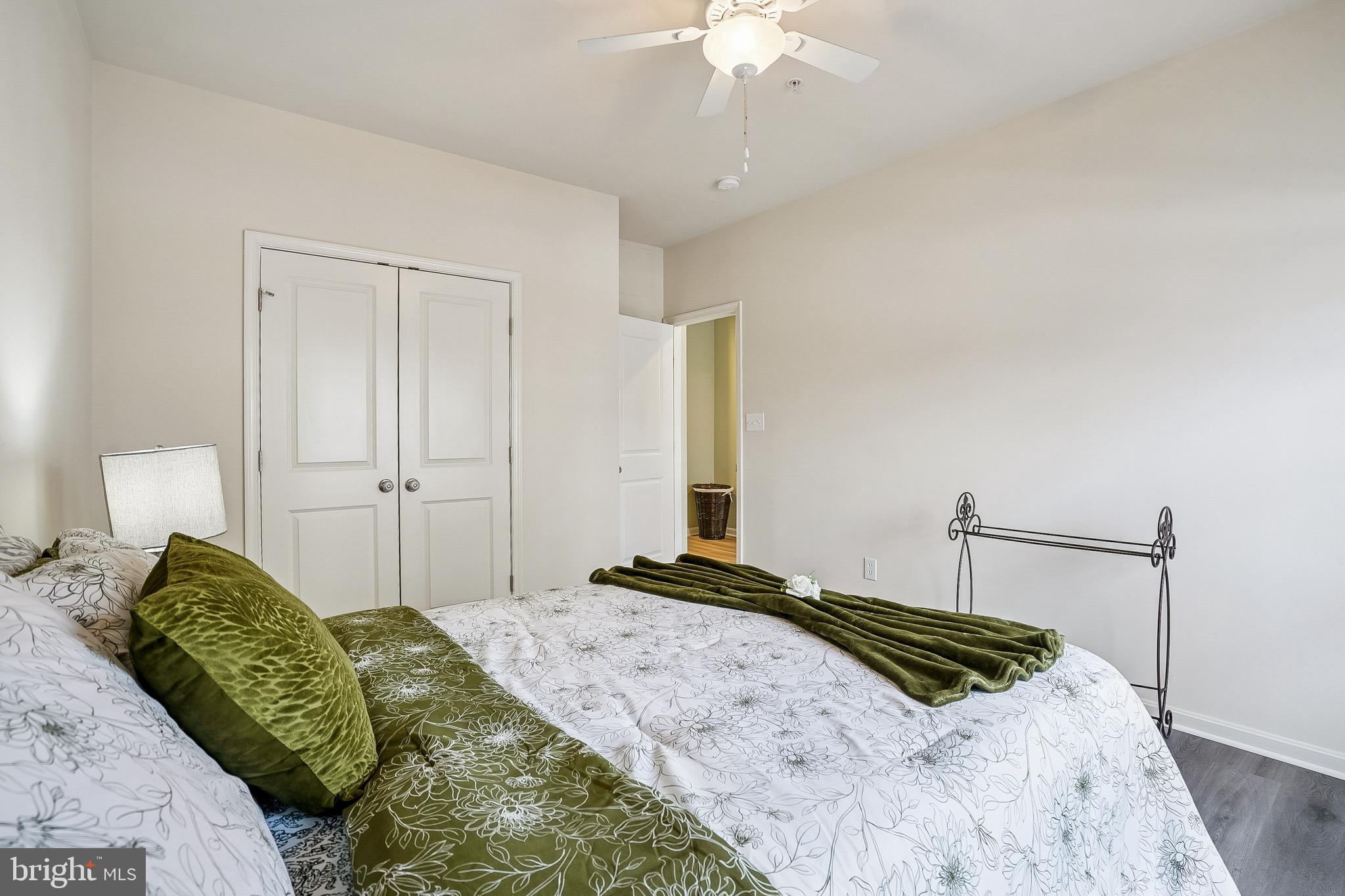 MADISON CRESCENT CONDOMINIUM - Residential