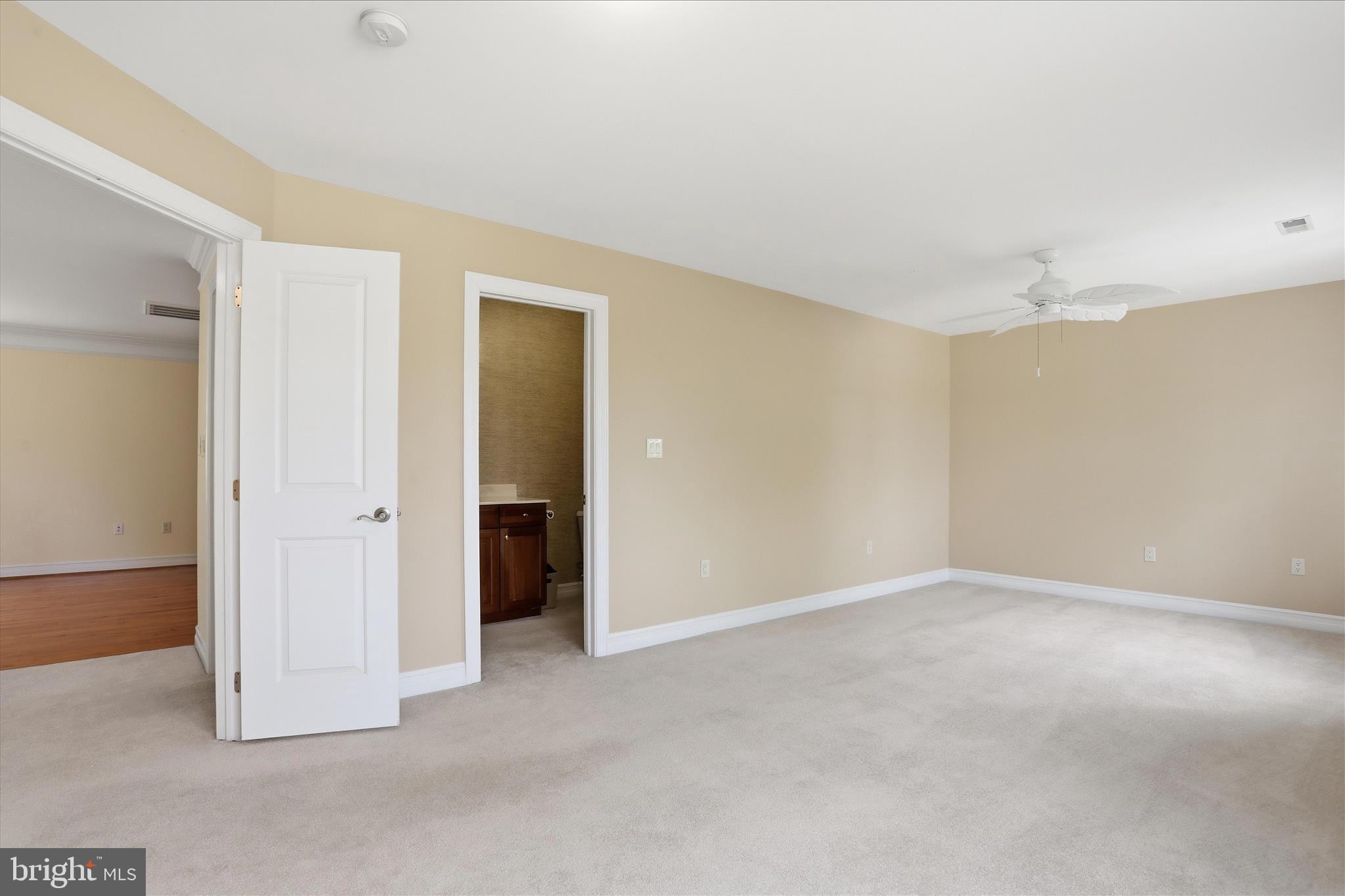 CORTLAND VILLAS - Residential