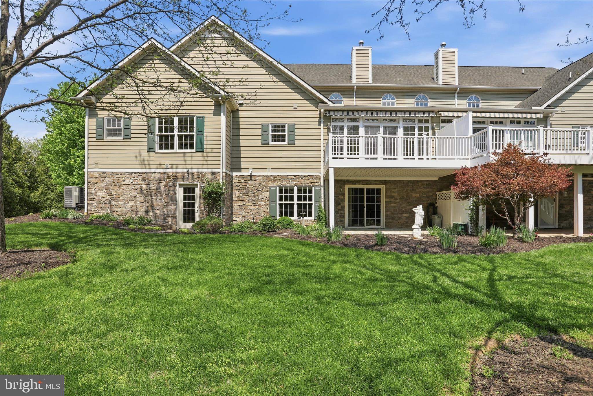 CORTLAND VILLAS - Residential