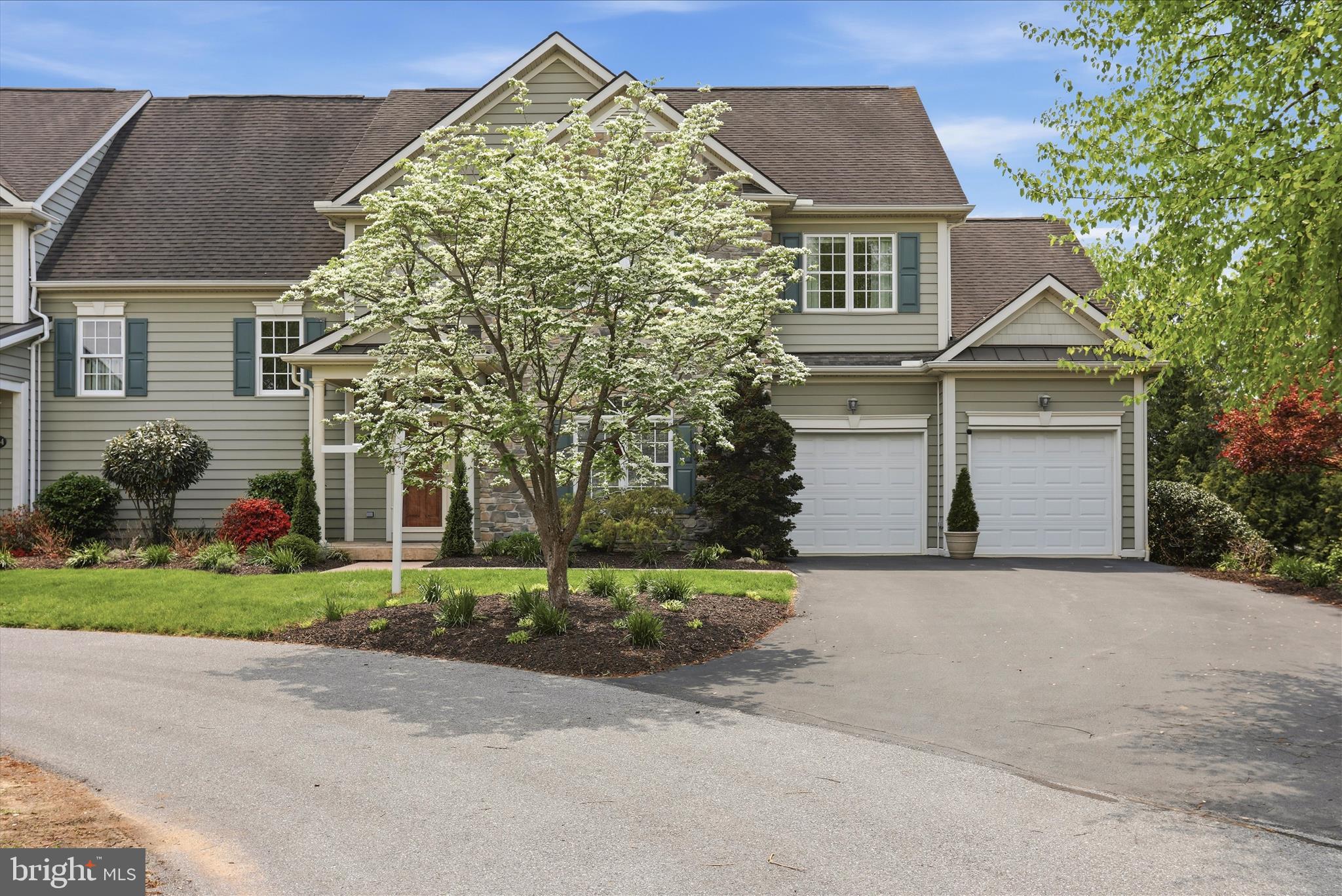 CORTLAND VILLAS - Residential