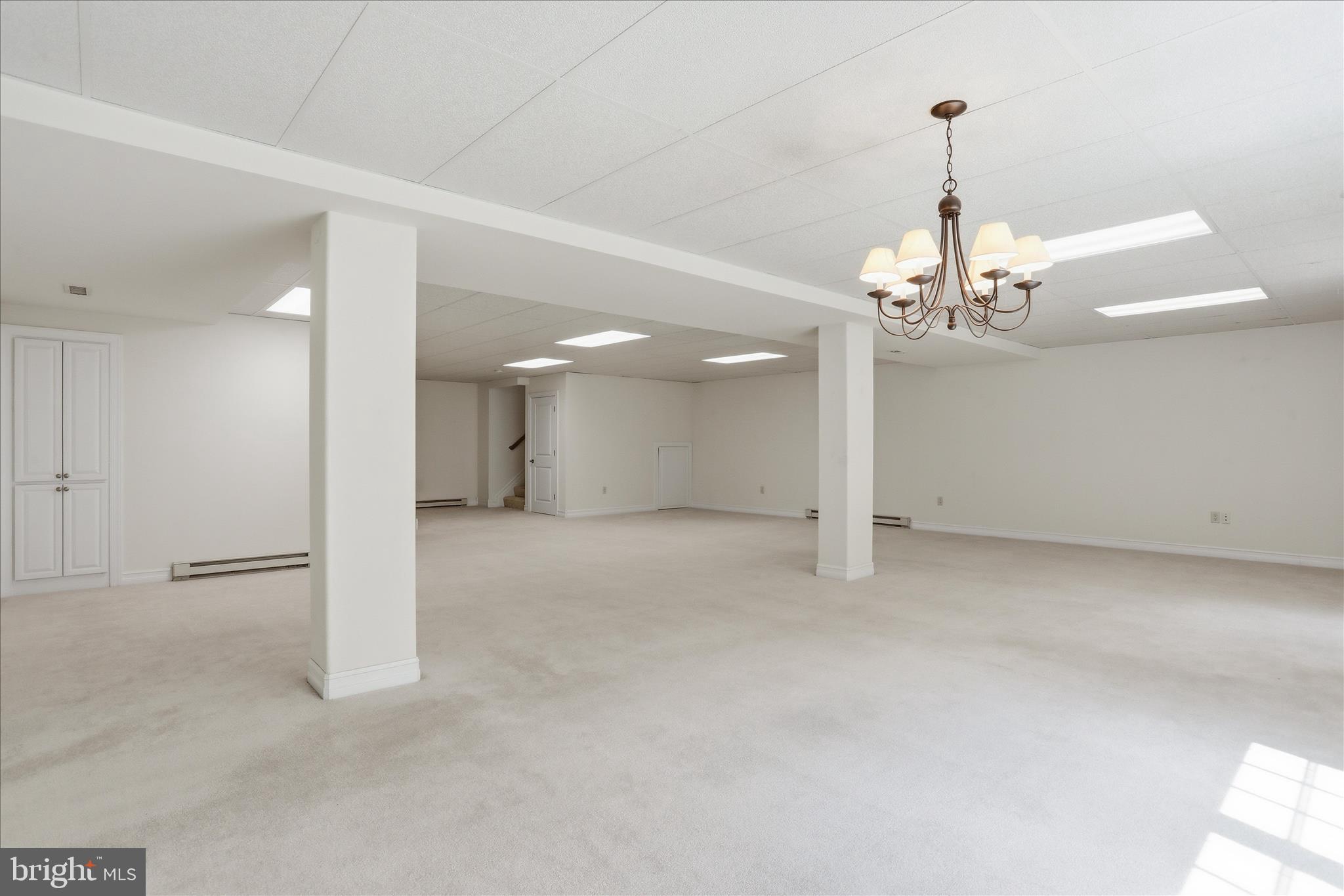 CORTLAND VILLAS - Residential