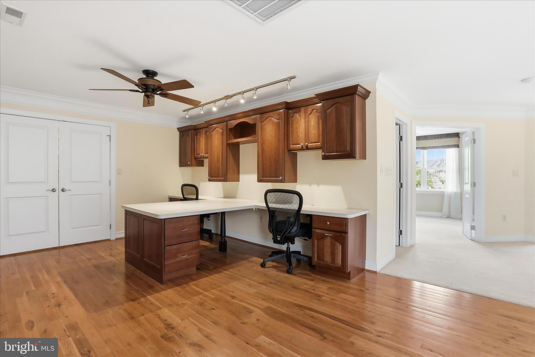 CORTLAND VILLAS - Residential