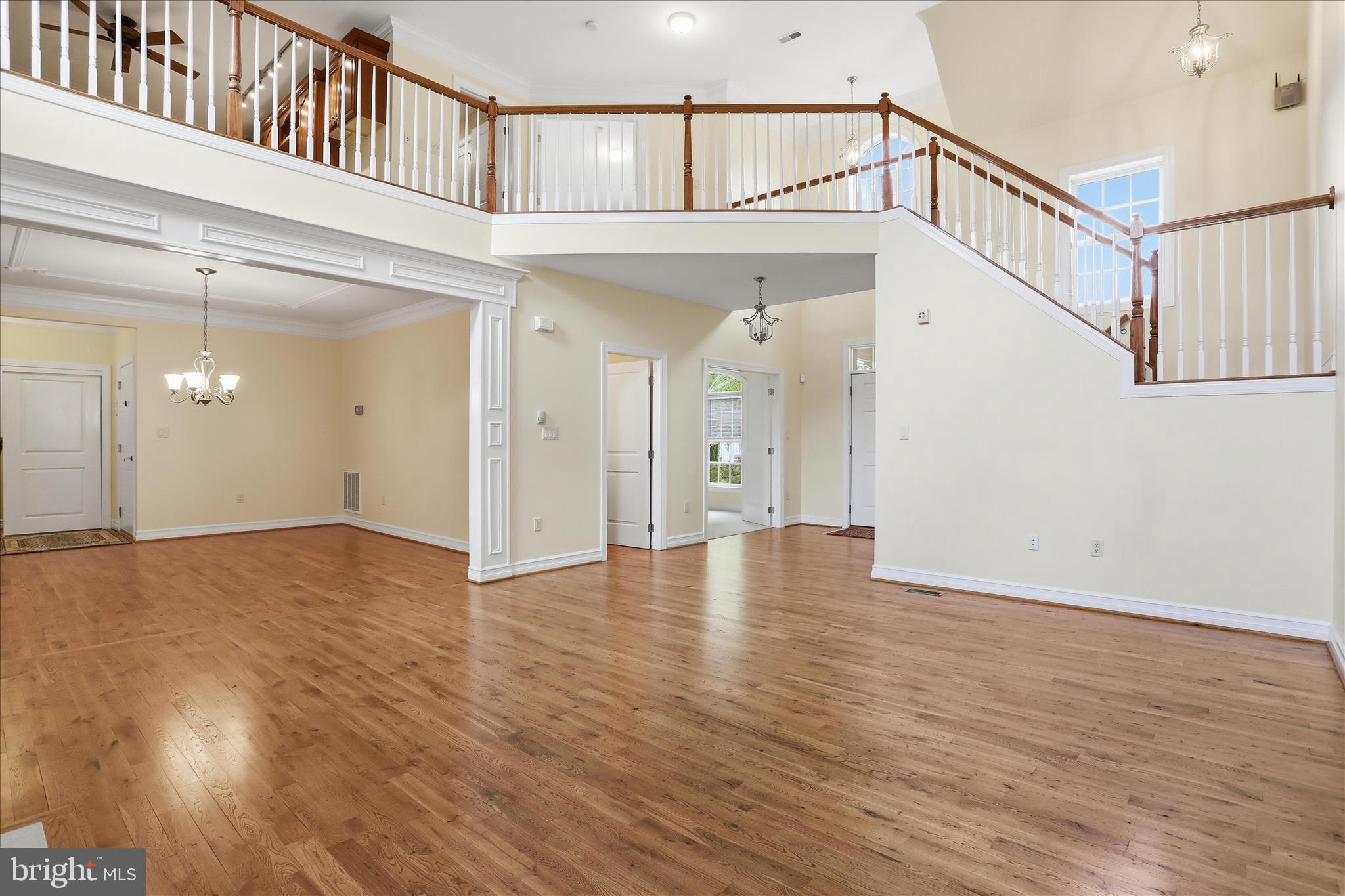 CORTLAND VILLAS - Residential