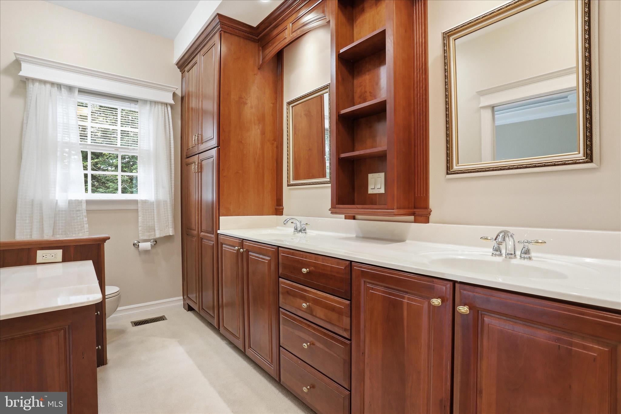 CORTLAND VILLAS - Residential