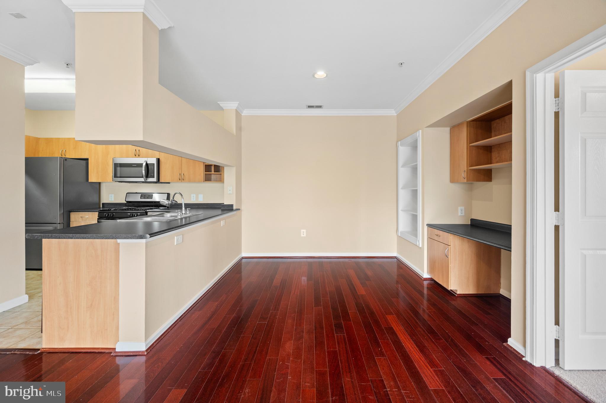 ASHMORE AT GERMANOWN COMMUNITY - Residential