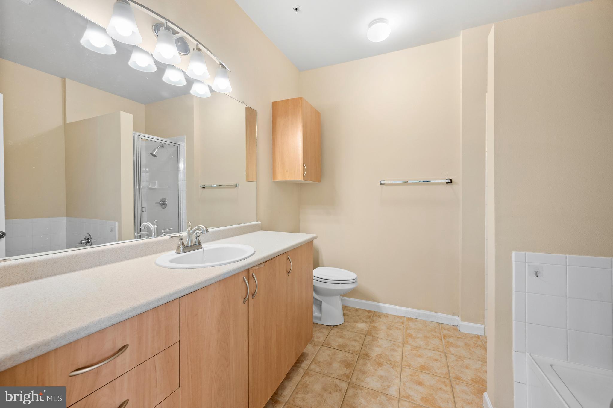 ASHMORE AT GERMANOWN COMMUNITY - Residential