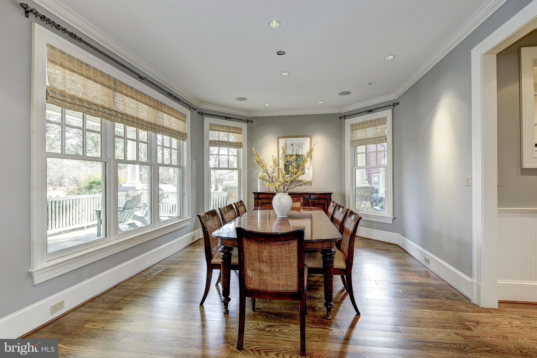SPRING VALLEY - Residential
