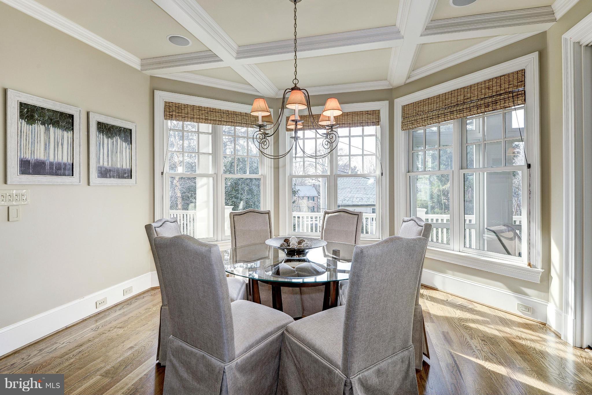 SPRING VALLEY - Residential