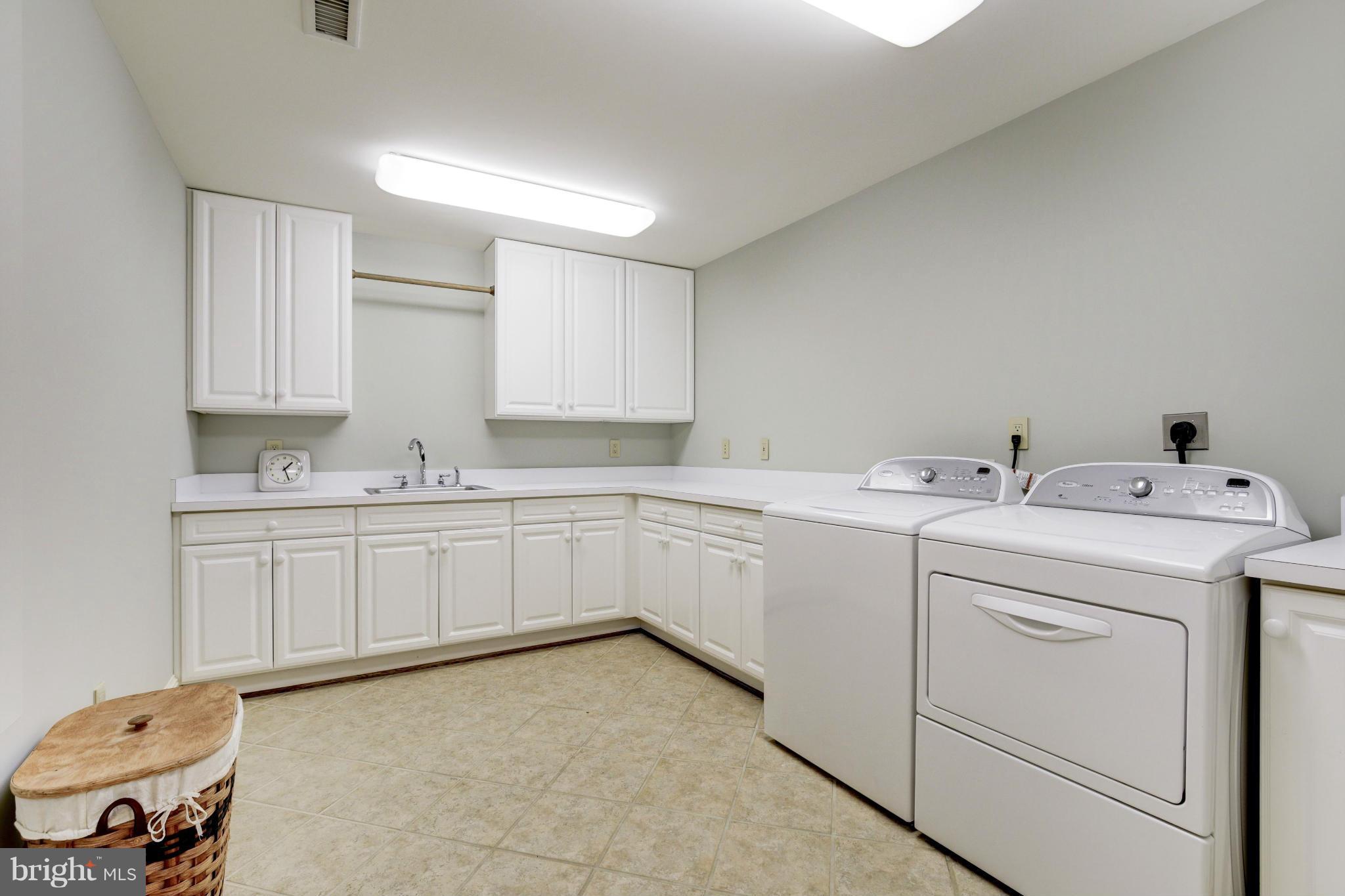 SPRING VALLEY - Residential