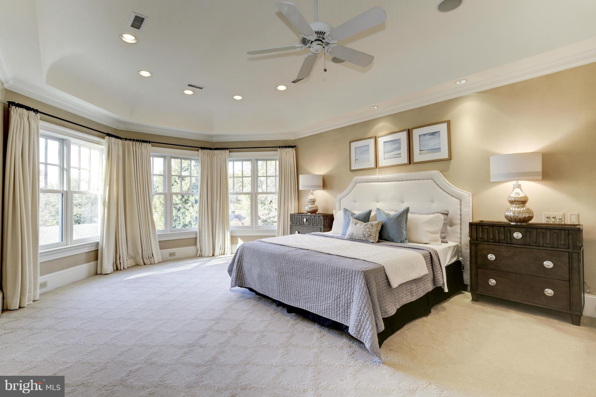 SPRING VALLEY - Residential