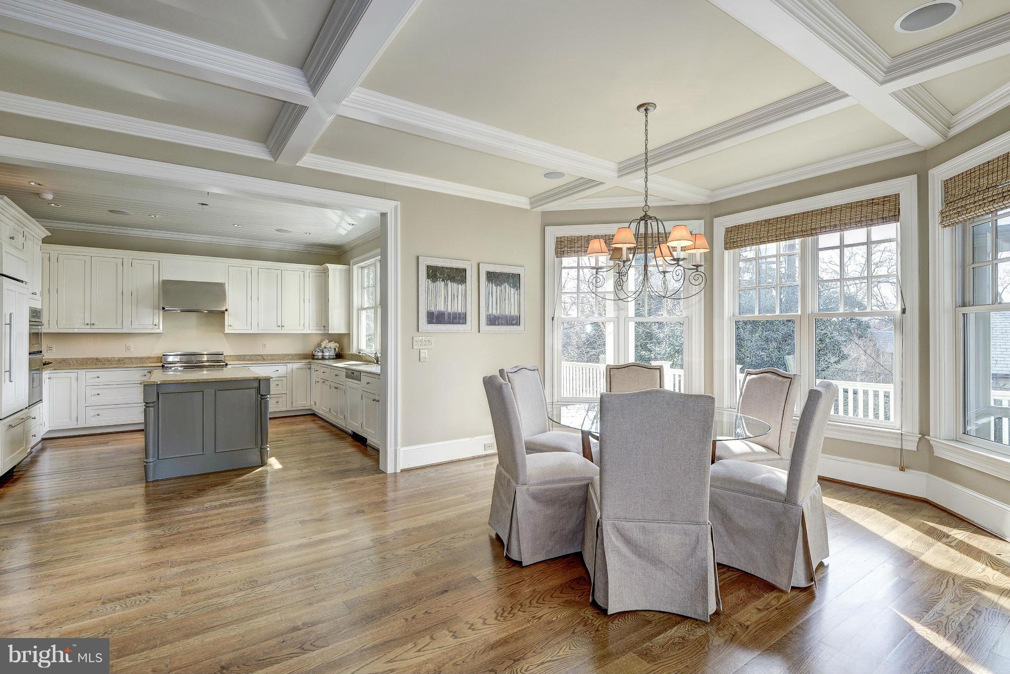SPRING VALLEY - Residential