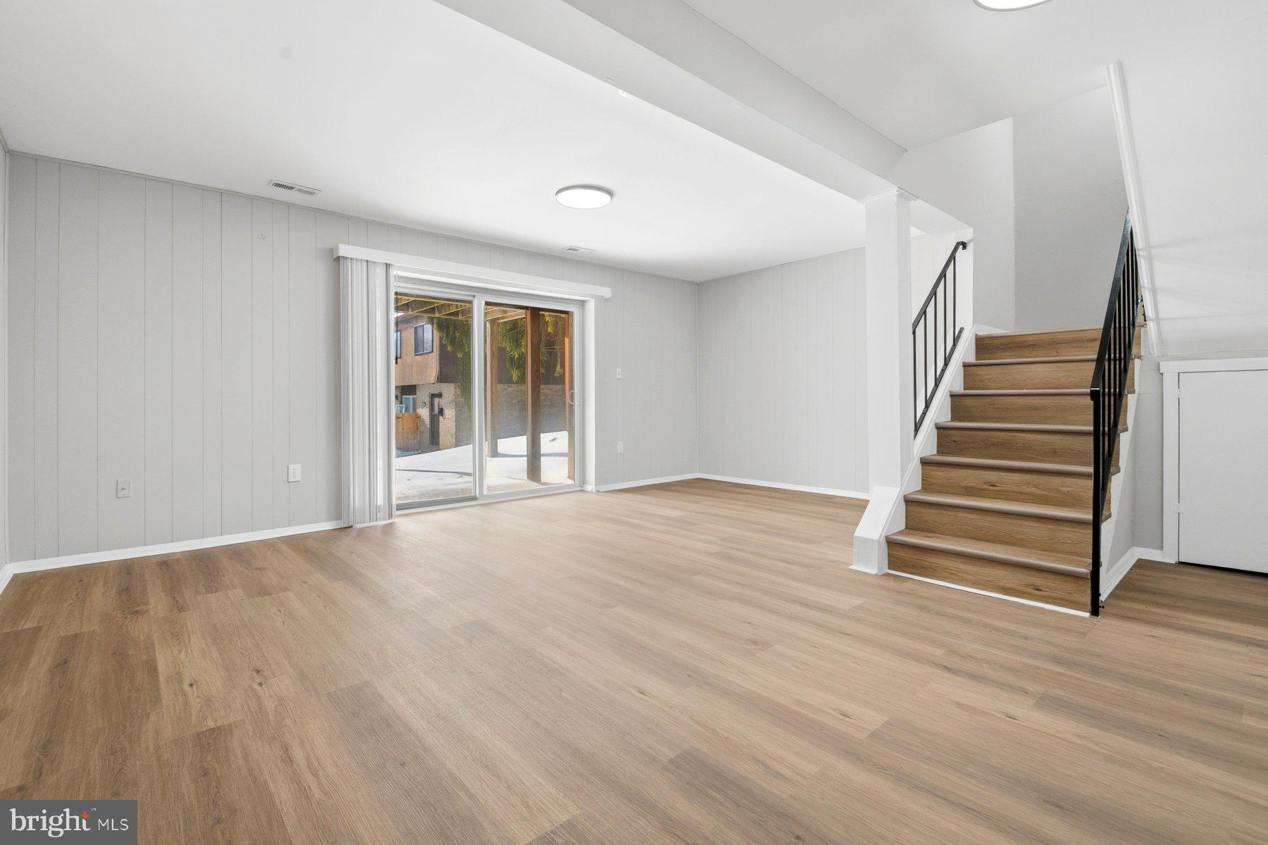 THE CEDARS - Residential