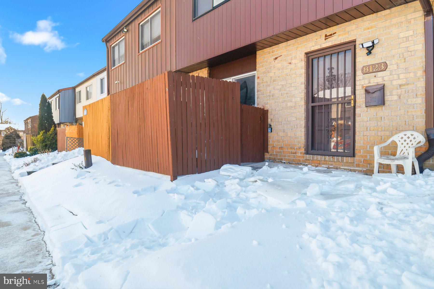 8123 SALT LAKE DRIVE