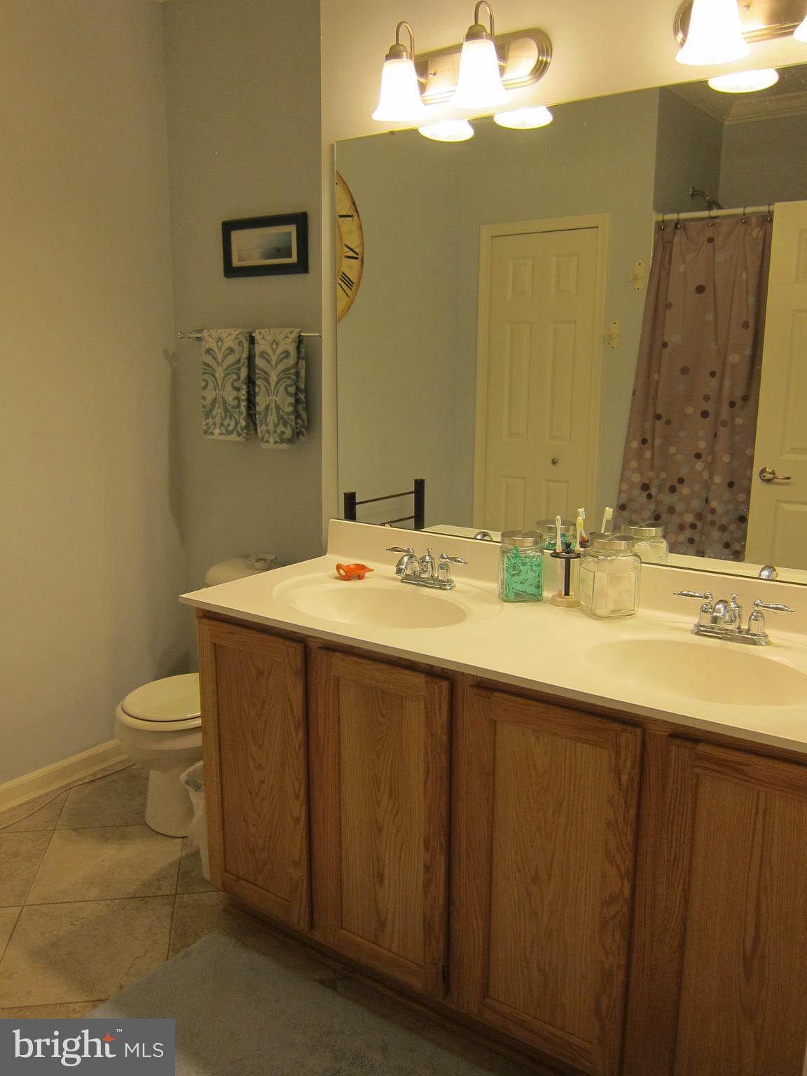 ELKRIDGE CROSSING - Residential Lease