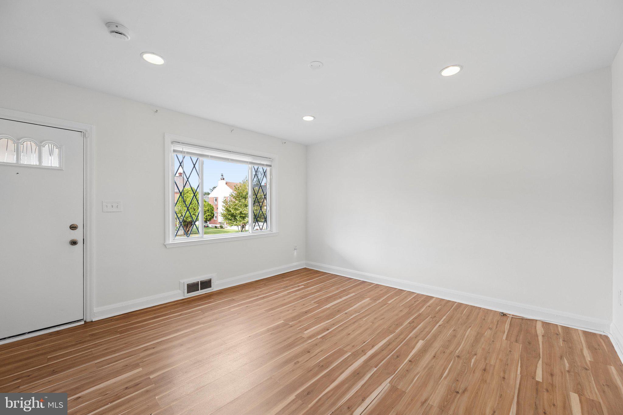 1007 SAINT DUNSTANS ROAD, BALTIMORE, MD, 21212 1007 SAINT DUNSTANS ROAD