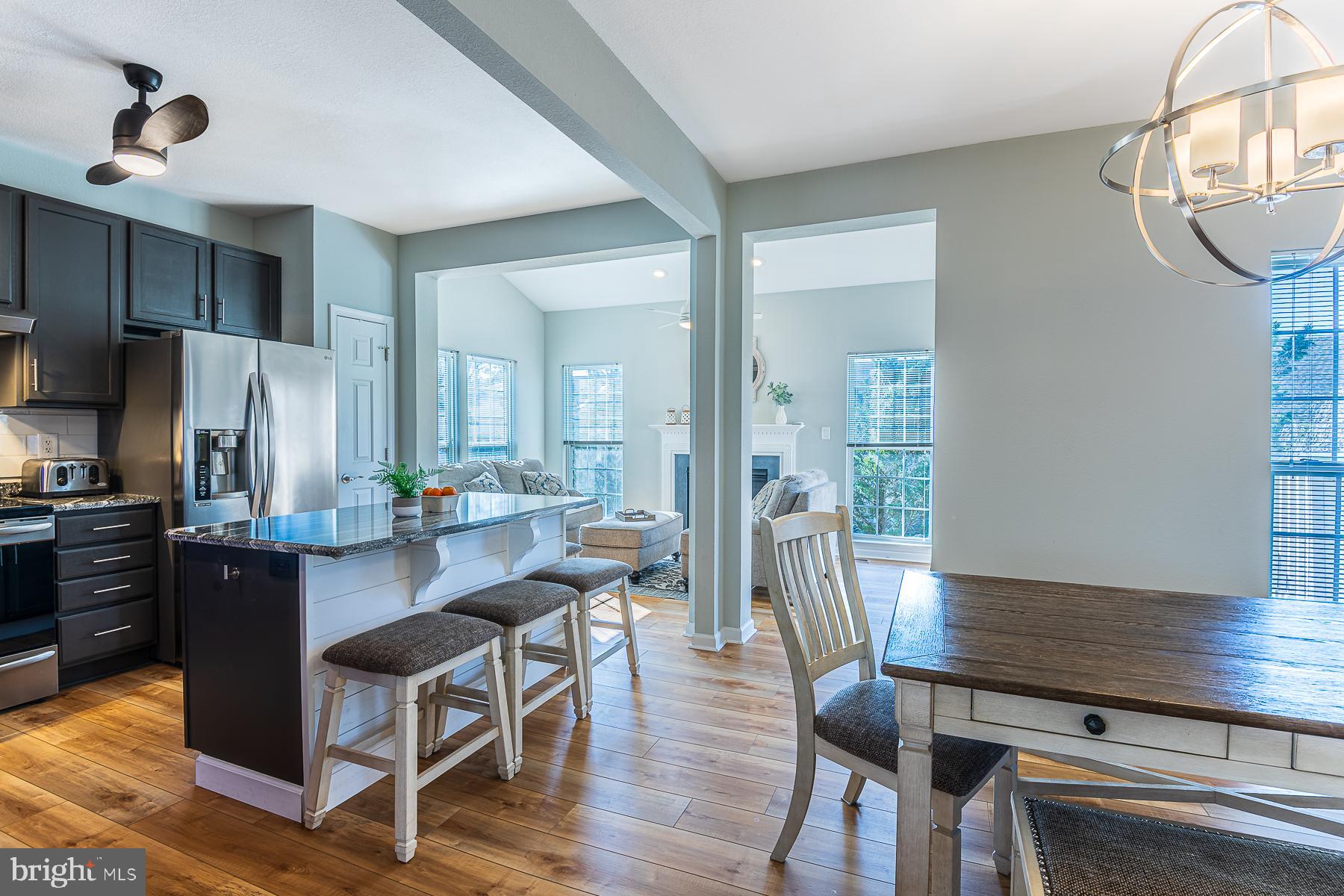 CREEKSIDE - Residential