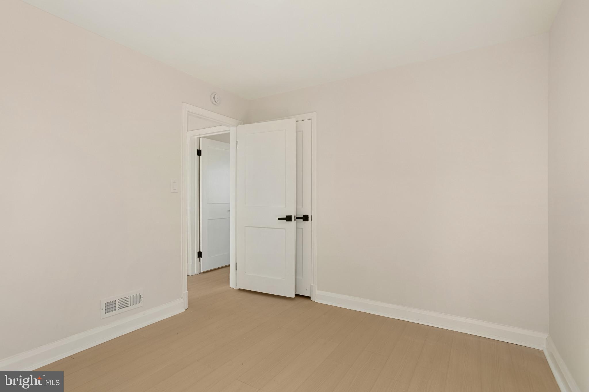 KENWOOD - Residential