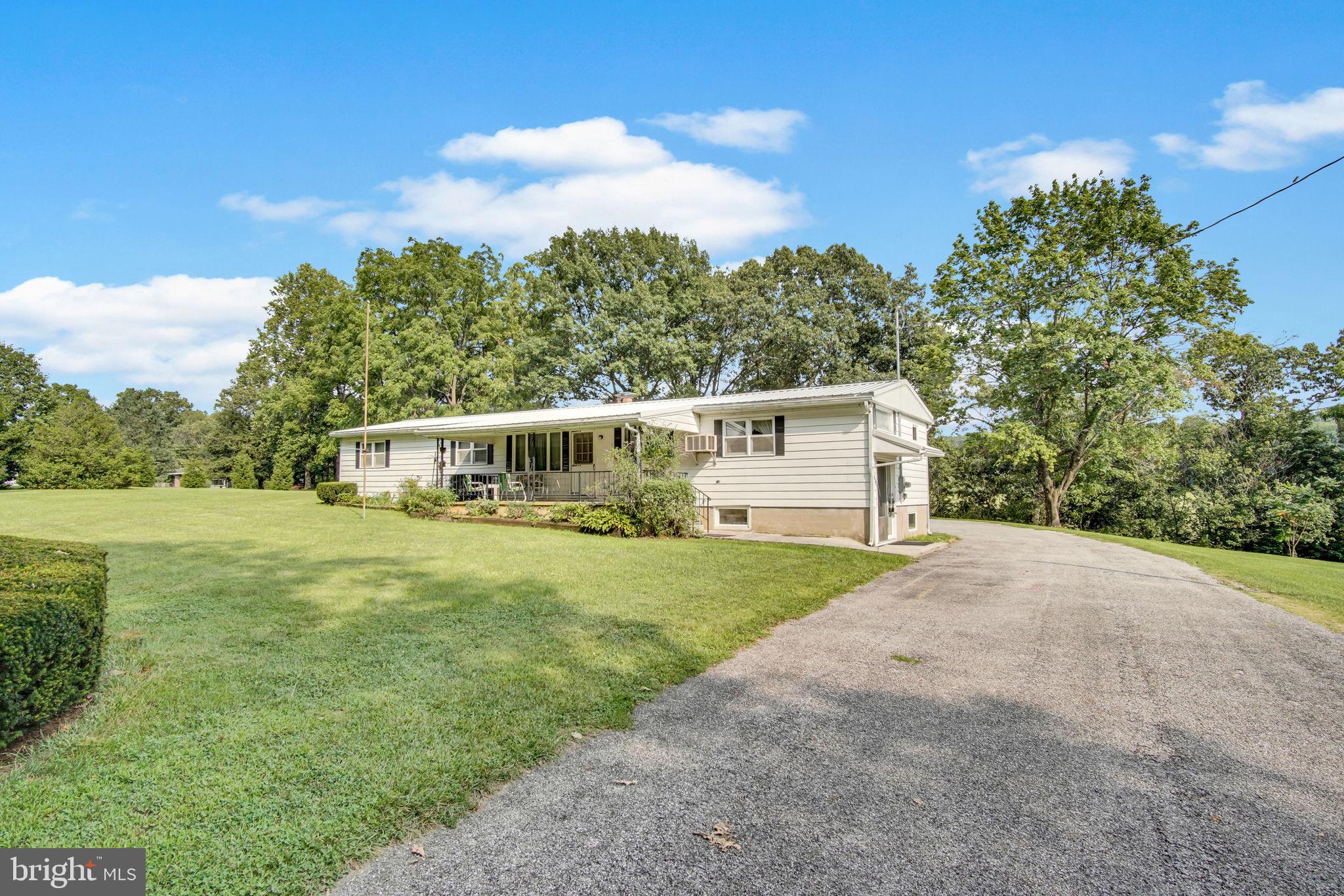 1287 W SPRINGFIELD ROAD