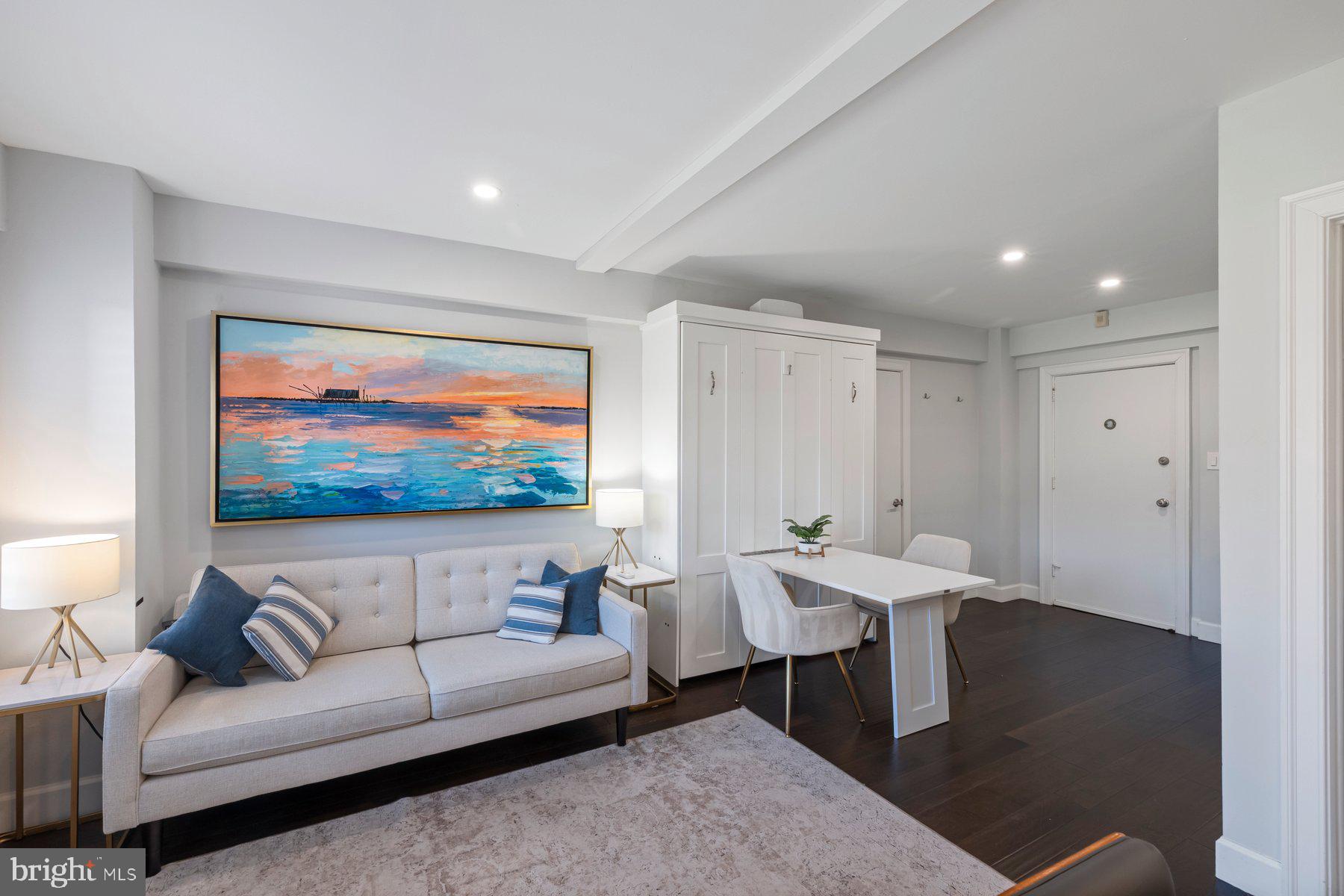 GEORGETOWN - Residential