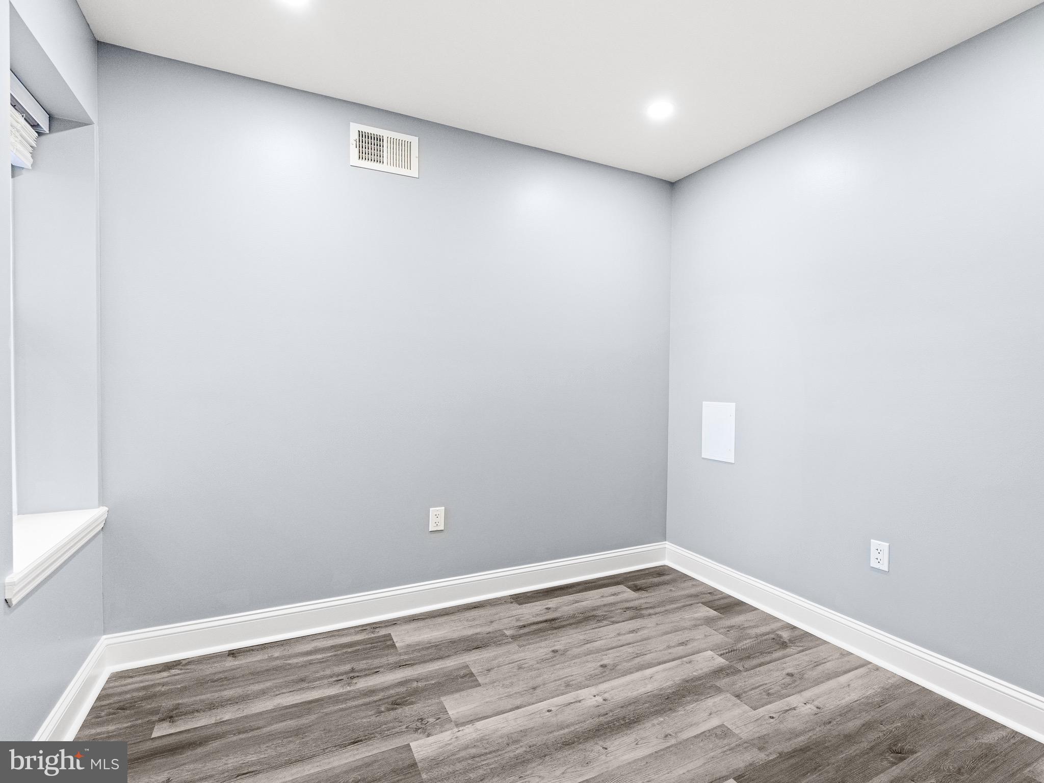 PORT RICHMOND - Residential